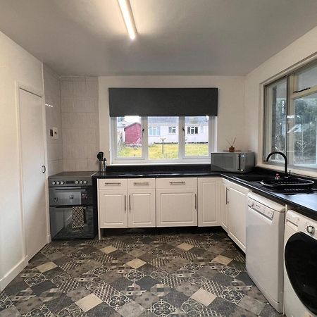 Shared House In Central Location Inverness Ngoại thất bức ảnh
