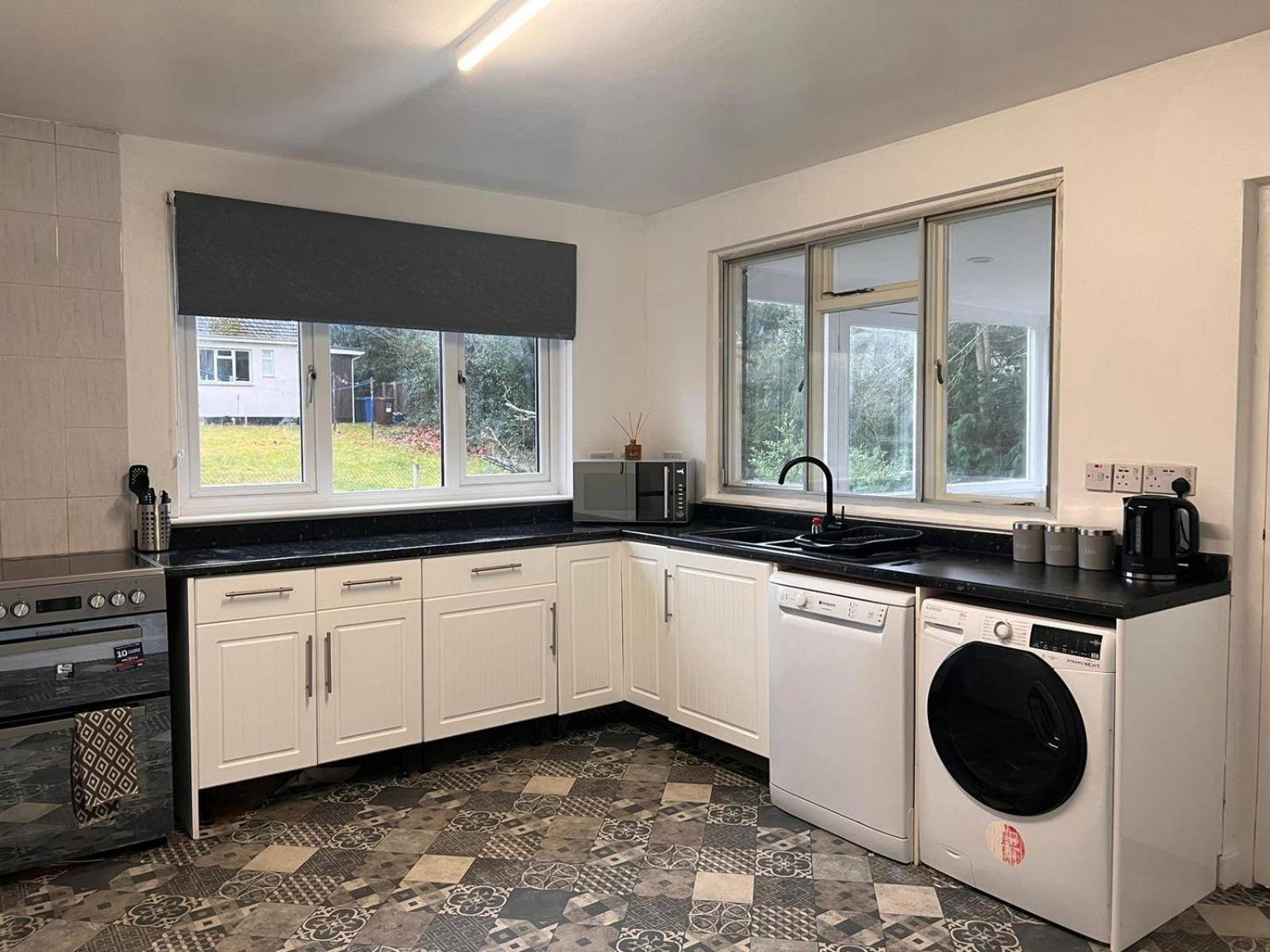 Shared House In Central Location Inverness Ngoại thất bức ảnh