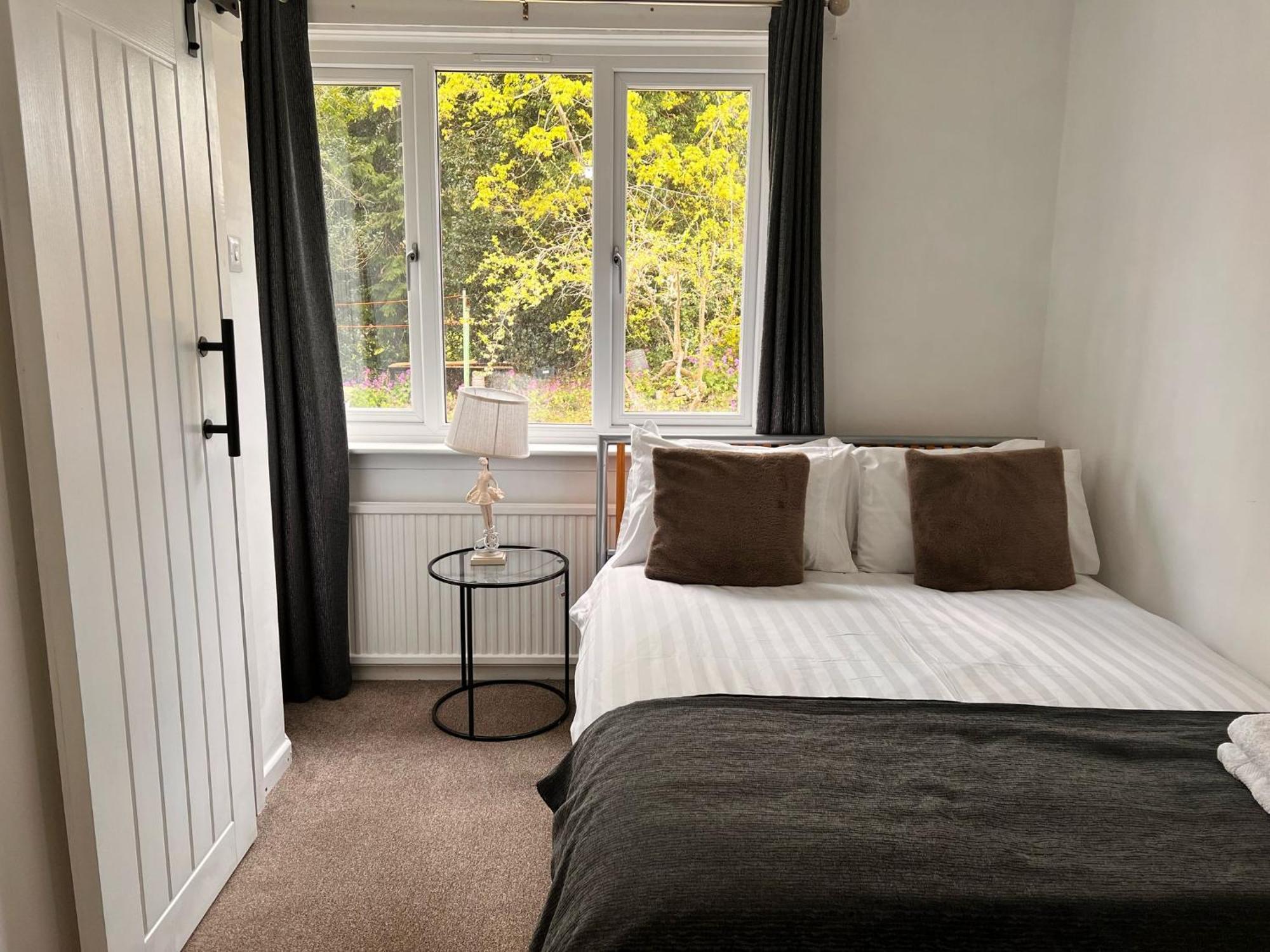 Shared House In Central Location Inverness Ngoại thất bức ảnh